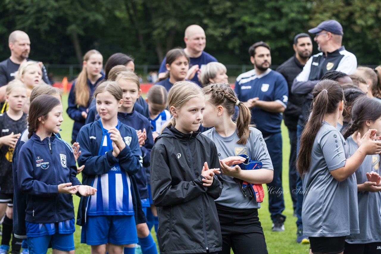Bild 79 - Loewinnen Cup
